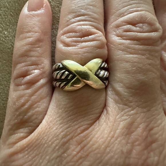 Today Only 🌺David Yurman vintage X ring. Approx. size 6.5.-7 - Picture 1 of 5